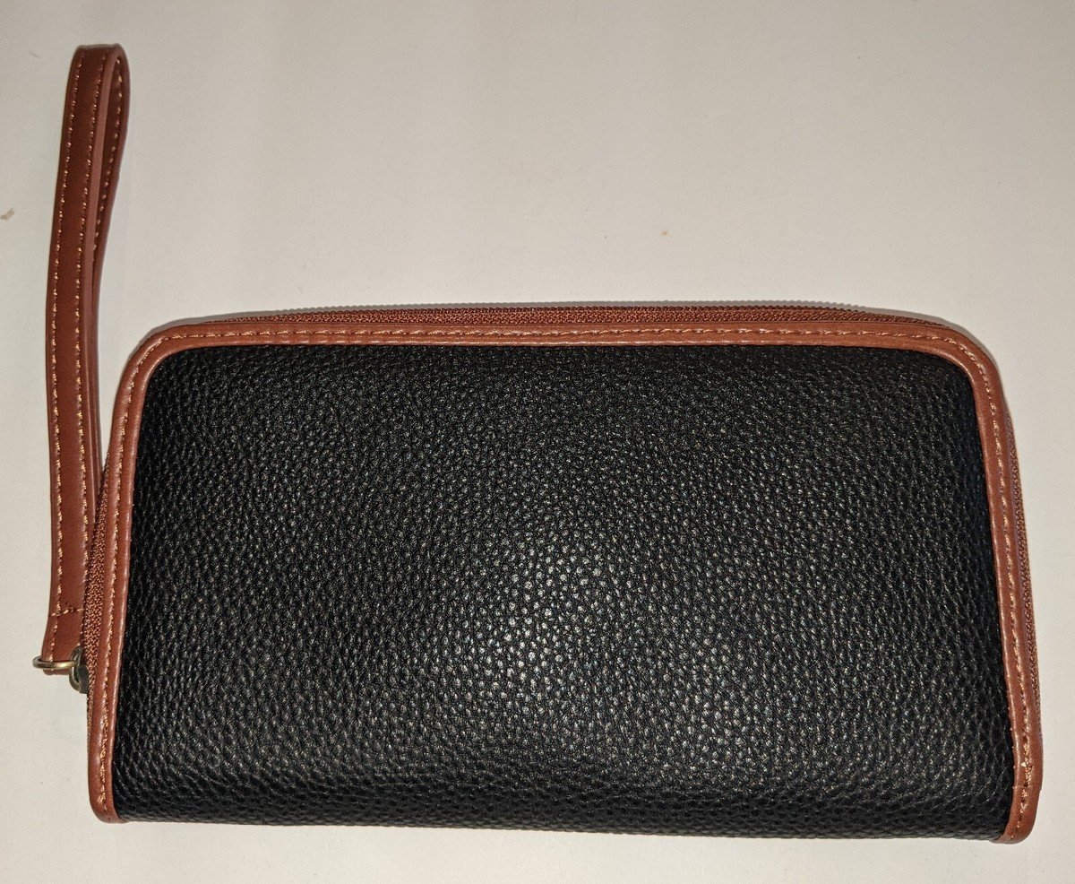 St. Johns Bay Classic Leather Wallet